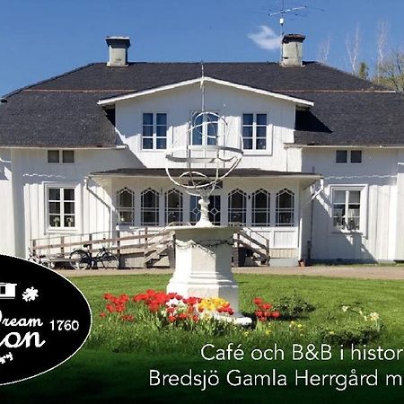 Bredsjoe Gamla Herrgard White Dream Mansion Hällefors 외부 사진