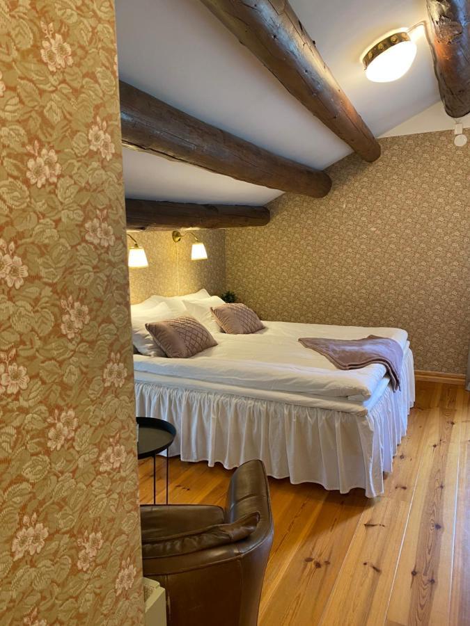 Bredsjoe Gamla Herrgard White Dream Mansion Hällefors 외부 사진